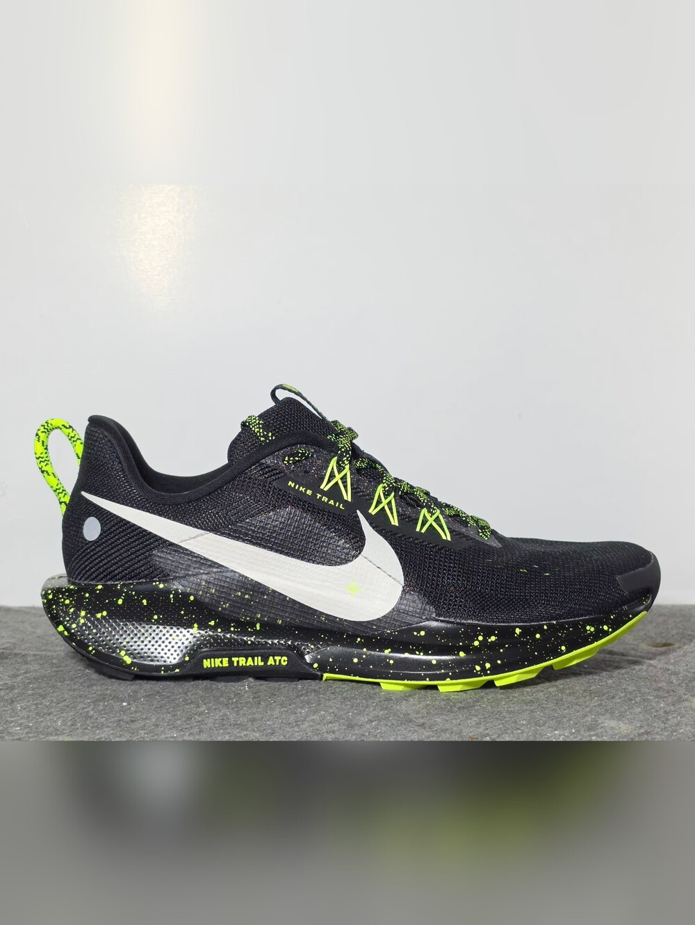 Nike Pegasus Trail 5 ~ Black Volt Ice DV3865-011 | 9M / 10.5W *NWOB
